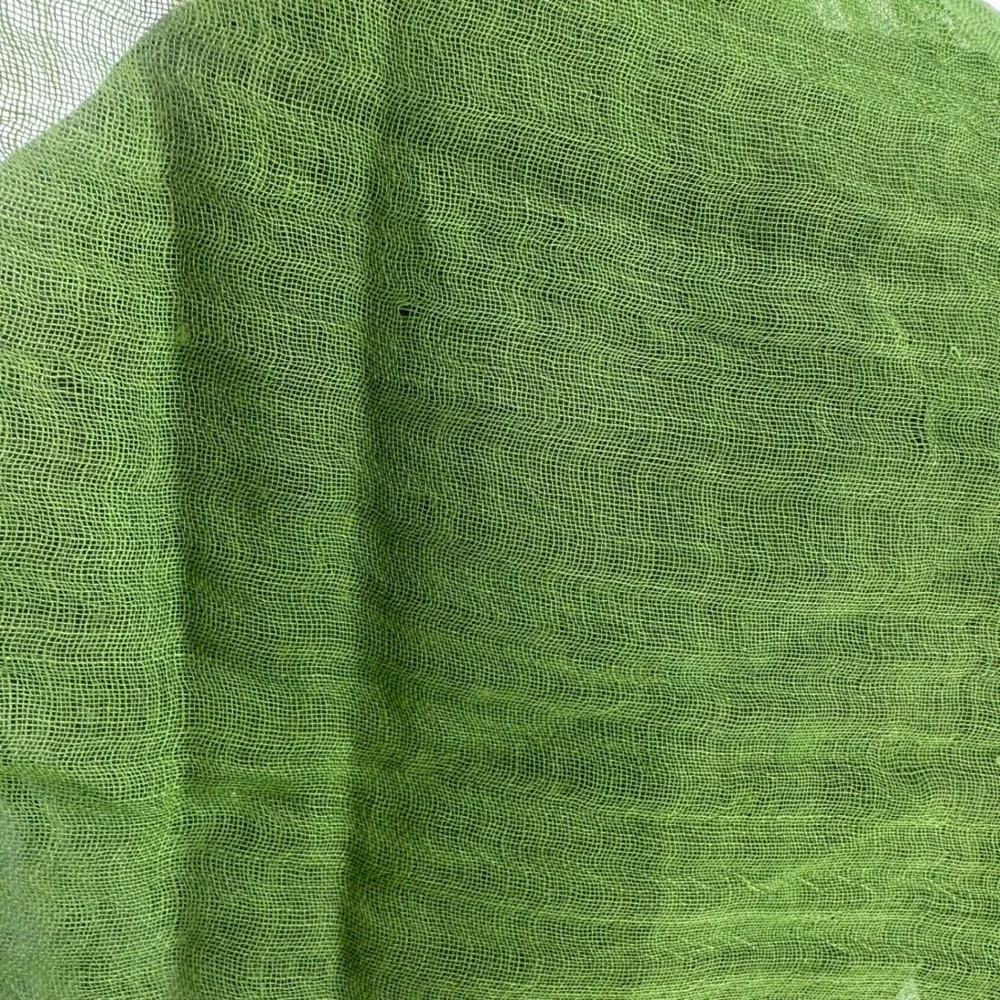 John Ashfield Green 100% Virgin Wool Scarf Lightweight Fringed Kelly Green Gaizy